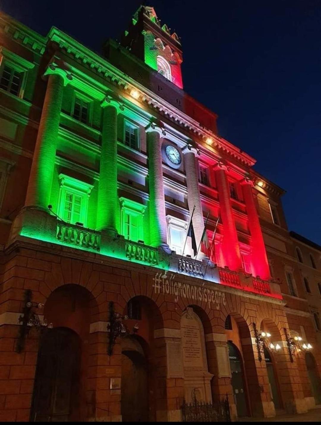 La Casa Di Miri Apartment Foligno Luaran gambar