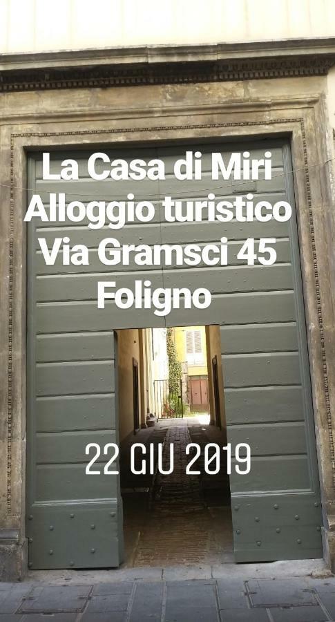 La Casa Di Miri Apartment Foligno Luaran gambar